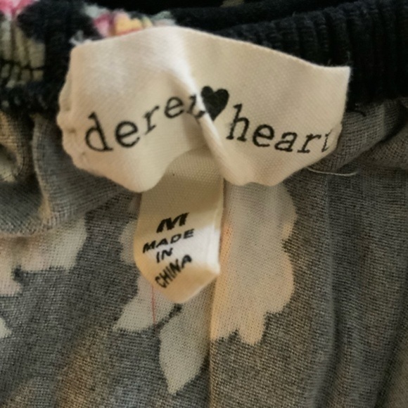 Derek Heart Short Romper - Picture 5 of 7